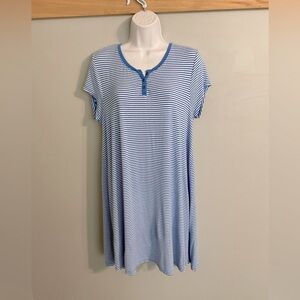 SO Perfectly Soft striped T-shirt swing dress. Size XL